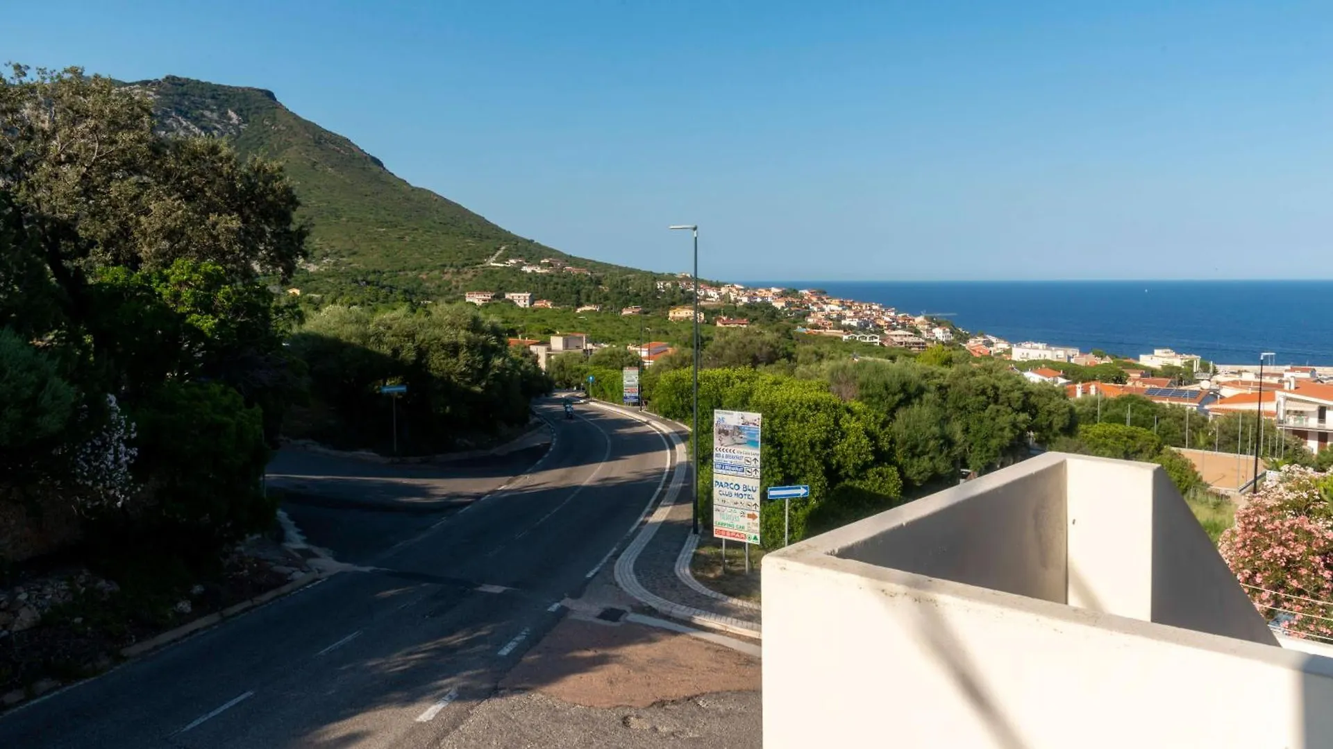 La Terrazza Degli Oleandri - Cala Gonone Apartment